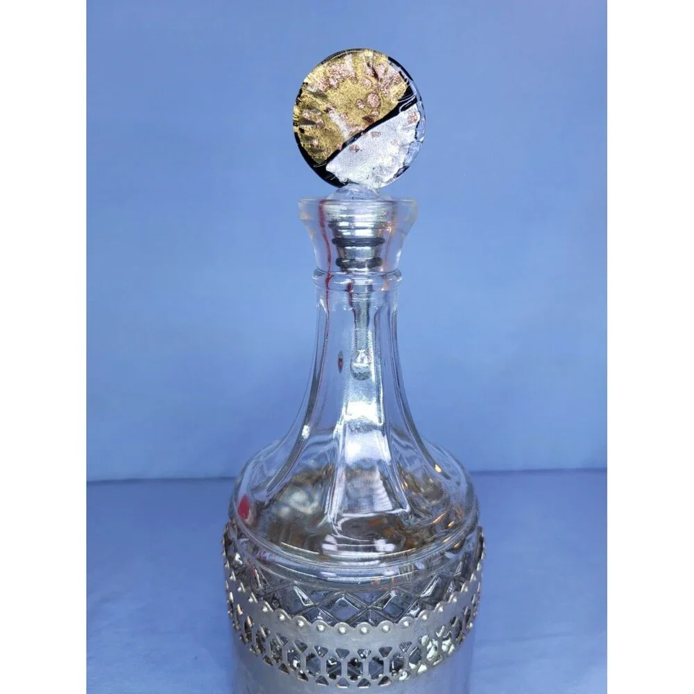 Silver Plated Caddy Bottle Hand Hammered VTG 11'' Crystal Decanter Liquor